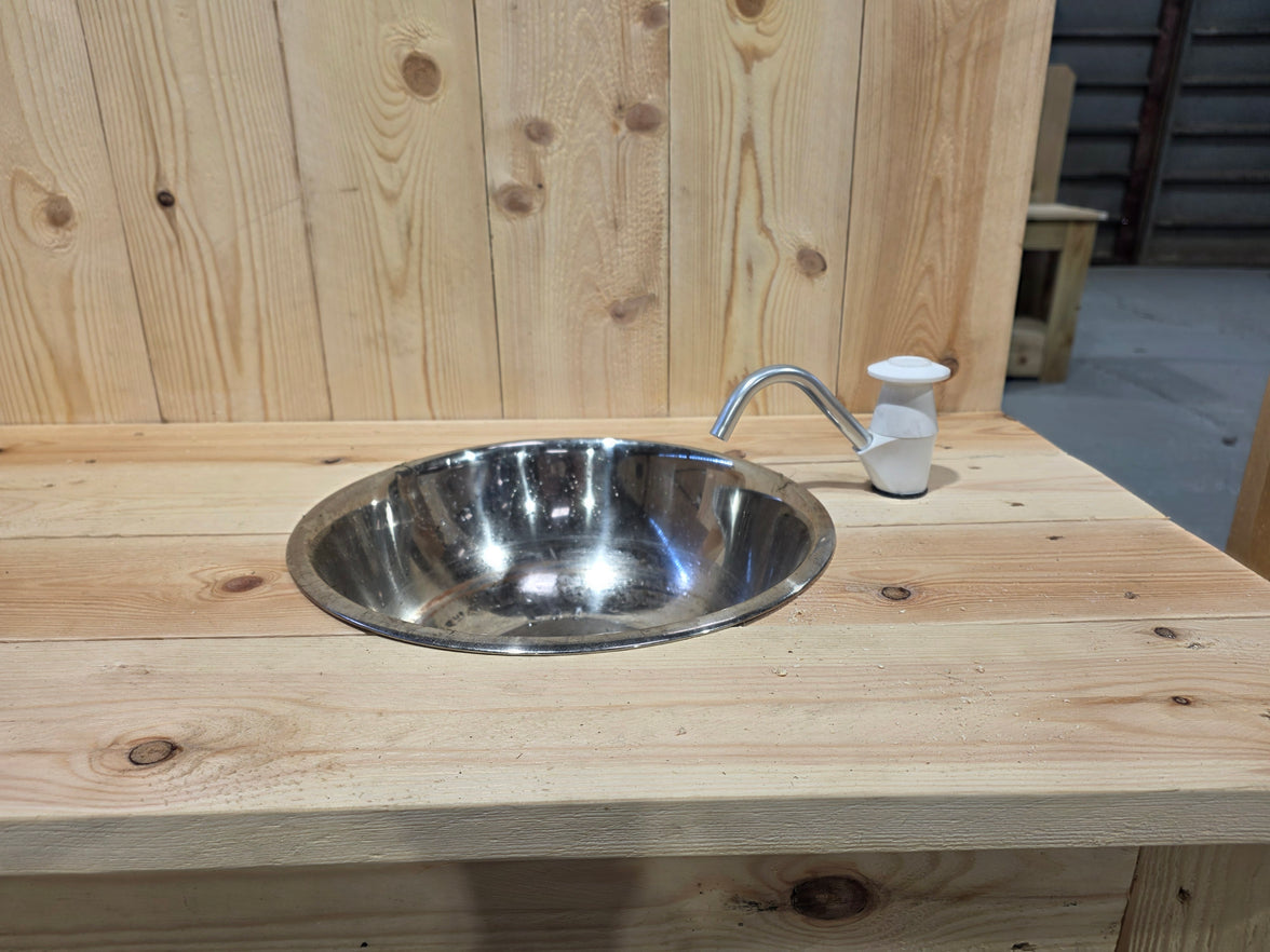 Mud Kitchen Tap and tank kit